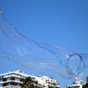 γιγάντια σαπουνόφουσκα