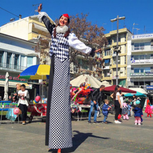 πιερότος ξυλοπόδαρος σε Αποκριάτικη Παρέλαση